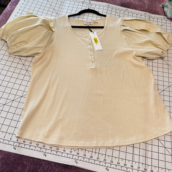Calvin Klein 1x Plus Size Beige Tan Puff Sleeve Top Buttons Ribbed NEW NWT - Picture 2 of 10